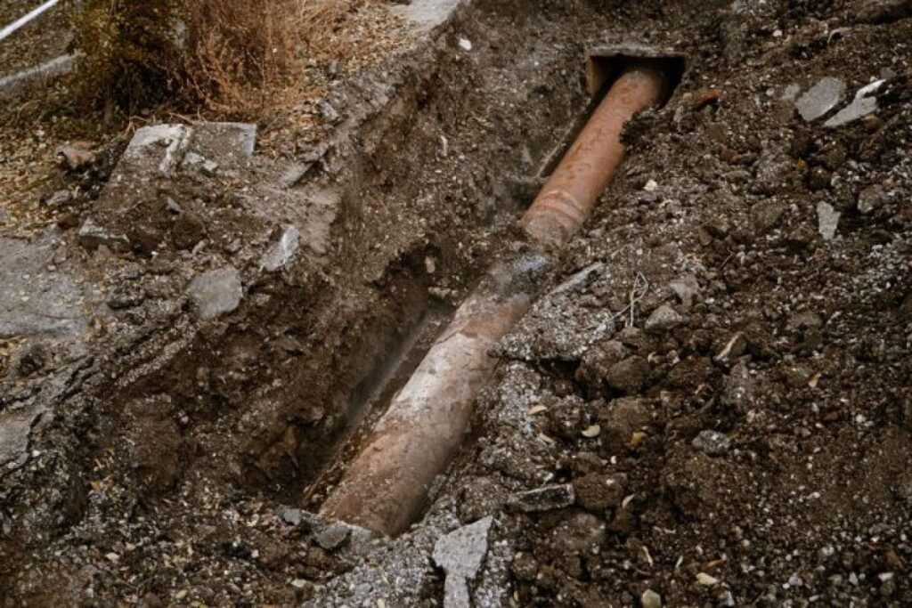 Common Causes of Cast Iron Pipe Damage in Edinburgh